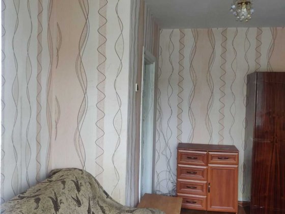 сдам длительно  1 ком квартирку Черноморск