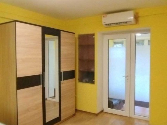 Простора 1-кімнатна з газовим опаленням Комерційна/Некрасова Ізмаїл