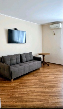 Сдам  однокомнатную квартиру с ремонтом - фото 1