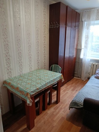 Сдам на длительный срок 1к.кв коммунального типа - фото 1