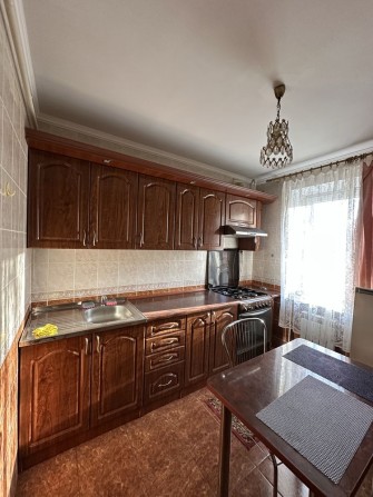 Здається 2 х кімнатну квартиру, р-н районноі лікарні - фото 1