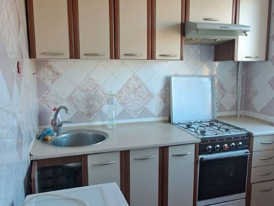 Сдаётся 3 комнатная на год и более Черноморск