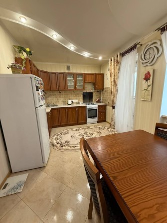 Здам в оренду 2 кімнатну квартиру - фото 1