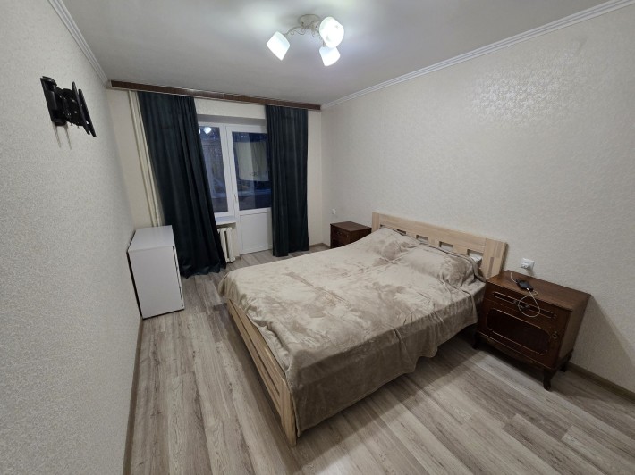 Здам світлу та охайну 2-кімнатну квартиру на довготривалий термін! - фото 1