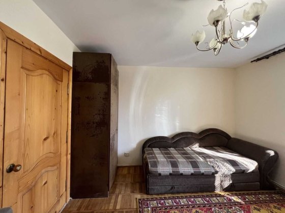 2к квартира на Довженка неподалік парку ім. К.Трильовськог Коломыя