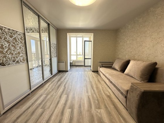 Здам в оренду простору 1-но кімнатну квартиру в новому будинку! Кам'янець-Подільський