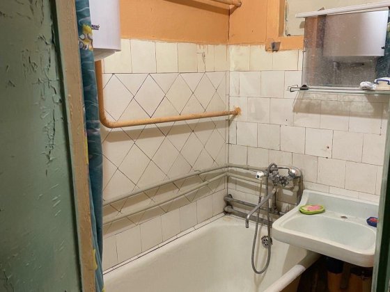 Сдам 3-х комн. кв.на 2-ом этаже в самом центре Краматор.ул.Парковая 21 Краматорск