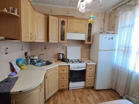 2-х ком кв на Лазурном.