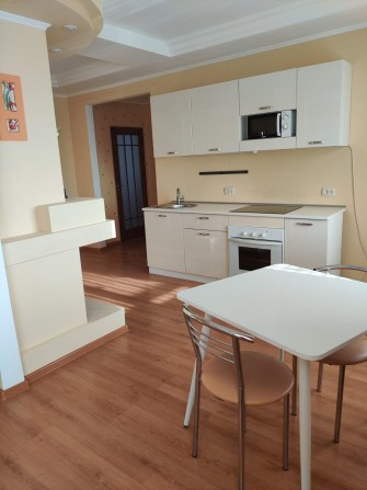 Аренда 2-комн .квартиры Парковая - фото 1