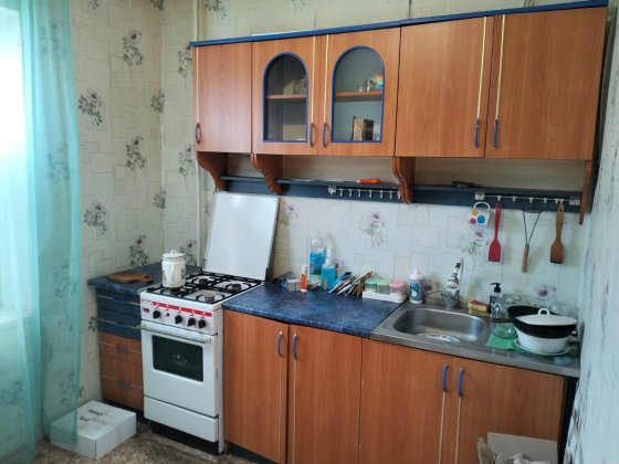 Оренда 1 кімнатної квартири м-р Лазурний Краматорск