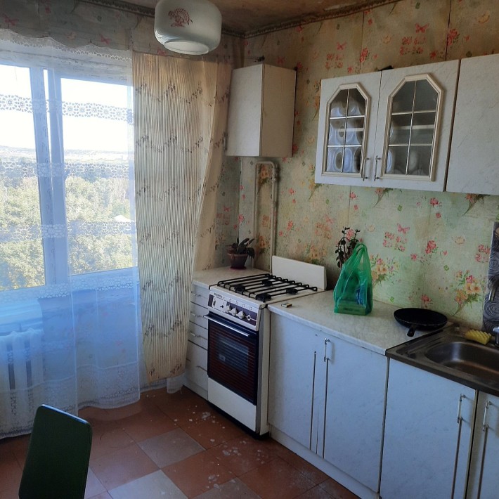 Старый город сдам 3к квартиру 9/9 - фото 1