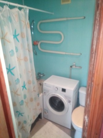 Сдам 1к. кв., мебель, техника, заходи живи. - фото 1