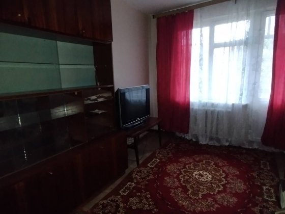 Однокімнатна квартира по вулиці Маріупольська 33б на другому поверсі Нежин