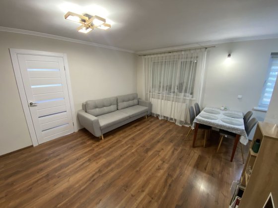 Двокімнатна квартира Оренда Мукачево