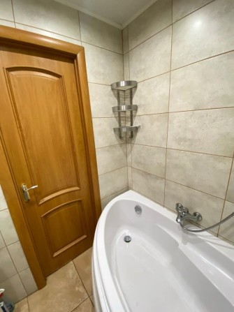 Здам Центр  2 х кімнатну квартиру - фото 1