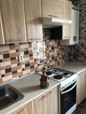 Здам квартиру на довгостроковий термін,з індивідуальним опаленням - фото 1