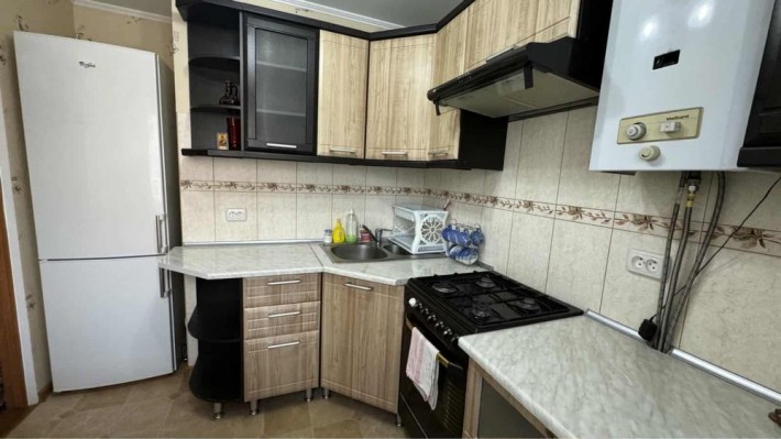 Здається 2 кімнатна квартира - фото 1