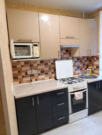 Здається 2-х квартира в м.Умань р-н ж/д. Власниця +380971891276 - фото 1