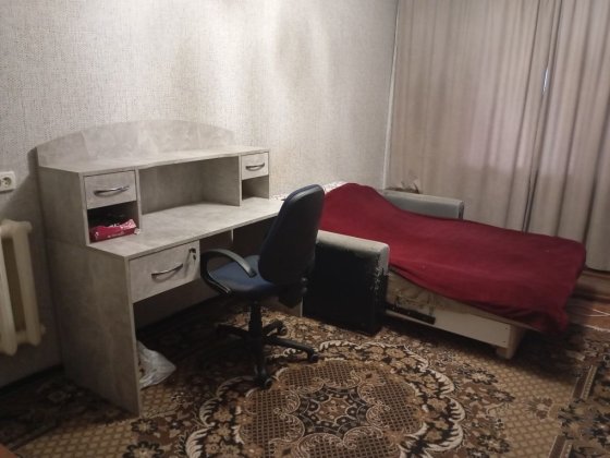 Здається однокімнатна квартира. Умань