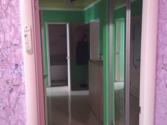 Сдам 2-х комнатную квартиру возле 5-й школы.