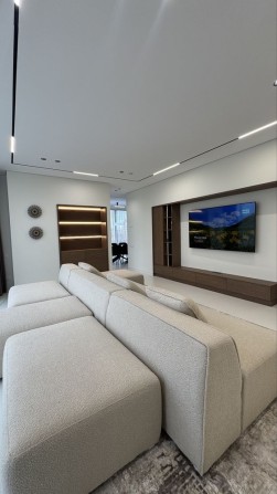 Шикарна 3к квартири з видом на озеро,ЖК Парус - фото 1