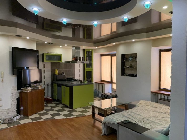 Оренда 3х кім квартири Грушевського - фото 1