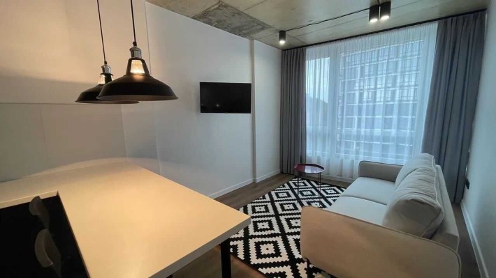 Оренда стильної 1-кімнатної квартири — перша здача! - фото 1