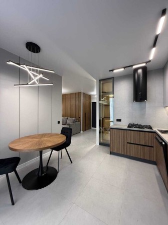 1-кім + вітальня, перша здача. Фемілі плаза - фото 1