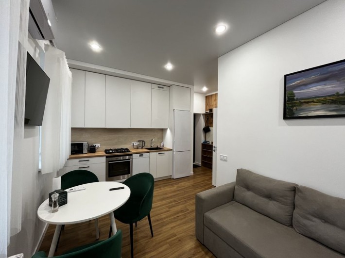 1,5к в центрі ПЕРША ЗДАЧА - фото 1