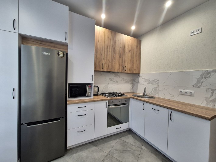 Квартира з просторою кухнею! ЖК Фортуна - фото 1