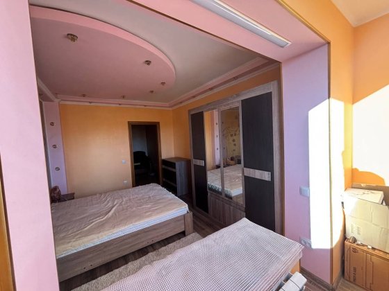 Оренда 4 кімнатної квартири