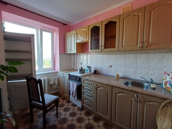 Здається 1 кім кв в районі Метро. Ивано-Франковск