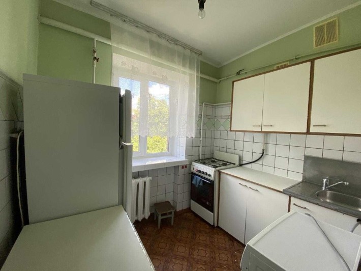 Вишневе, вул. Зелена 11, затишна та світла 3к квартира, є газ! - фото 1