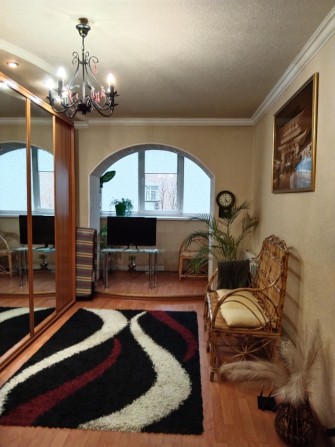 Оренда по вул. Вокзальна  однокімнатної  квартири - фото 1