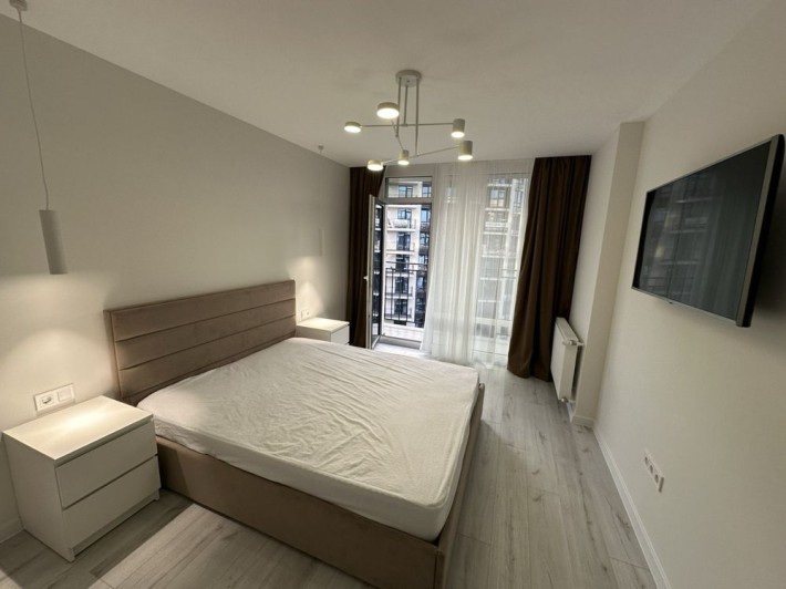 Оренда 1-кімнатна квартира з гардеробною та балконом — ЖК Family Plaza - фото 1