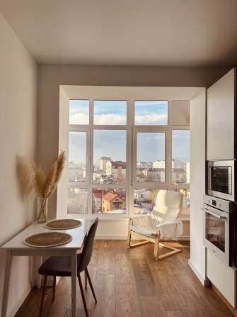 Квартира 1 км в центрі міста - фото 1