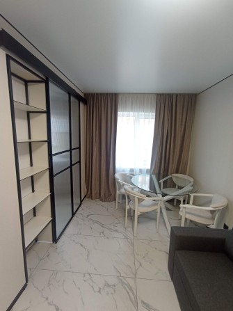 Оренда три кімнатної, центр, Гончара 8 - фото 1