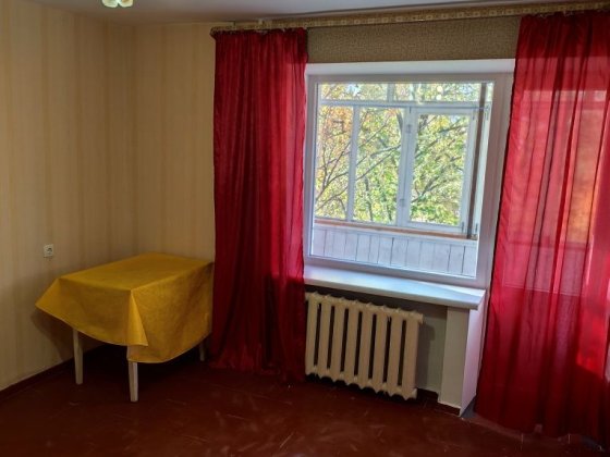 Судам в оренду 1-кімнатну квартиру на Молодіжному Кременчук