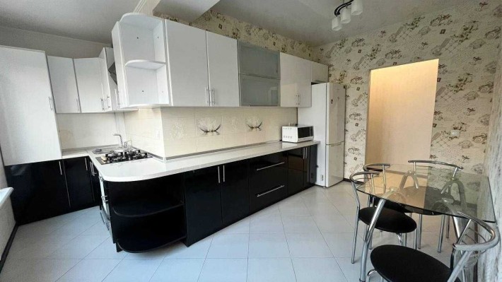 2к, новобудова, Виставка, тепла підлога, котел, ЖК Статус парк - фото 1