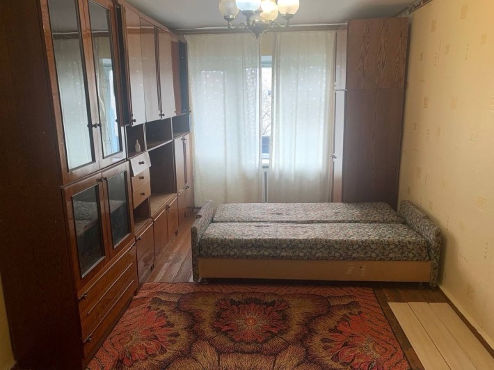 1 к.к. Виставка ( Зарічанська) - фото 1