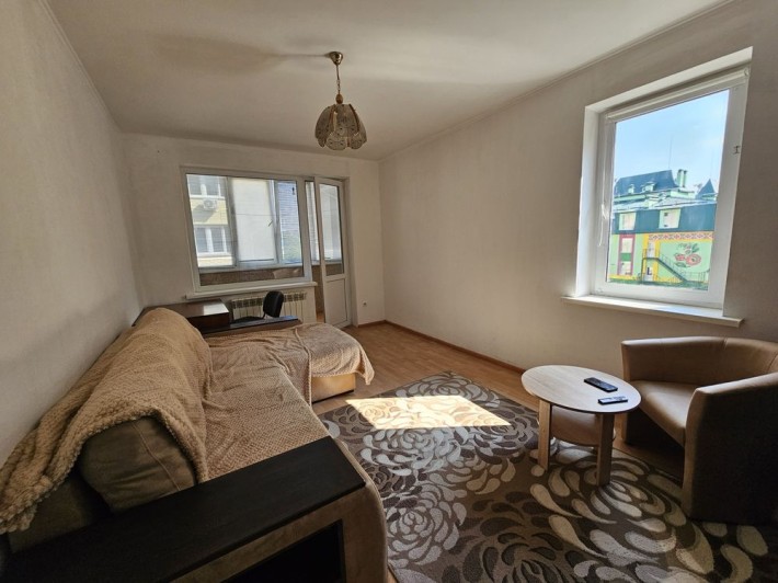 Оренда 1к квартири. Неподалік Центрального парку. - фото 1