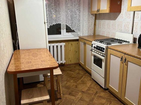 2х комнатная квартира ост. Гостиница Киев Кривой Рог