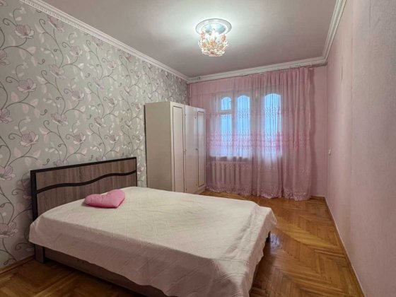 Трикімнатна квартира на Південно-заході!G Хмельницький