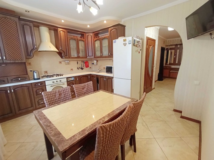 Оренда квартири по вулиці Зарічанській, орієнтир Політехнічний коледж - фото 1