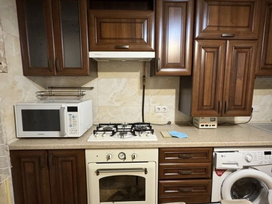 Оренда 1-кімн за Порт Сіті 13900 грн ТОРГ є КОМІРКА та кондиціонер Луцк