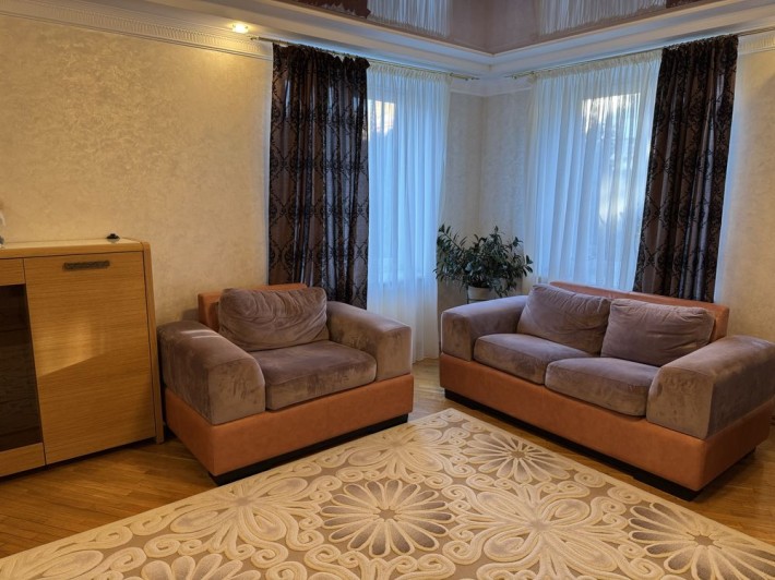 Здам в оренду 4–кімнатну квартиру , від власника - фото 1