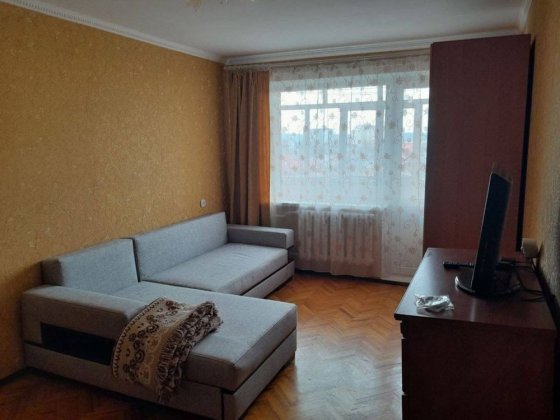 Оренда 2 кімнатної квартири по вул. Богдана Хмельницього Ивано-Франковск