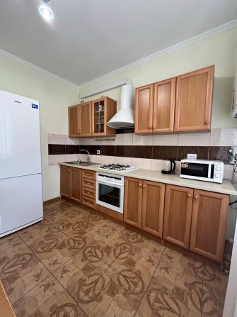 Оренда квартири в центрі !!! З маленькою собачкою можна, за15000 грн - фото 1