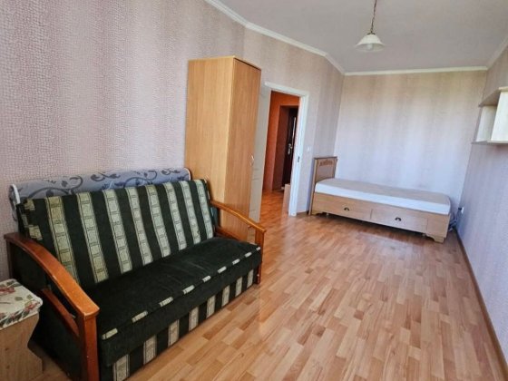 Оренда 1 кім. квартири по вул. Зоряна ( Арцеулова) Луцк