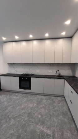 Оренда євротрикімнатної квартири - фото 1